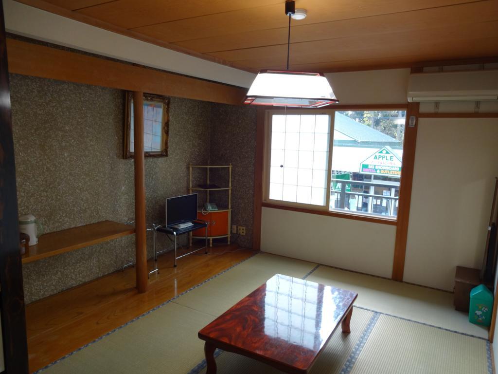 Ryokan Miyuki Hakuba Pokój zdjęcie