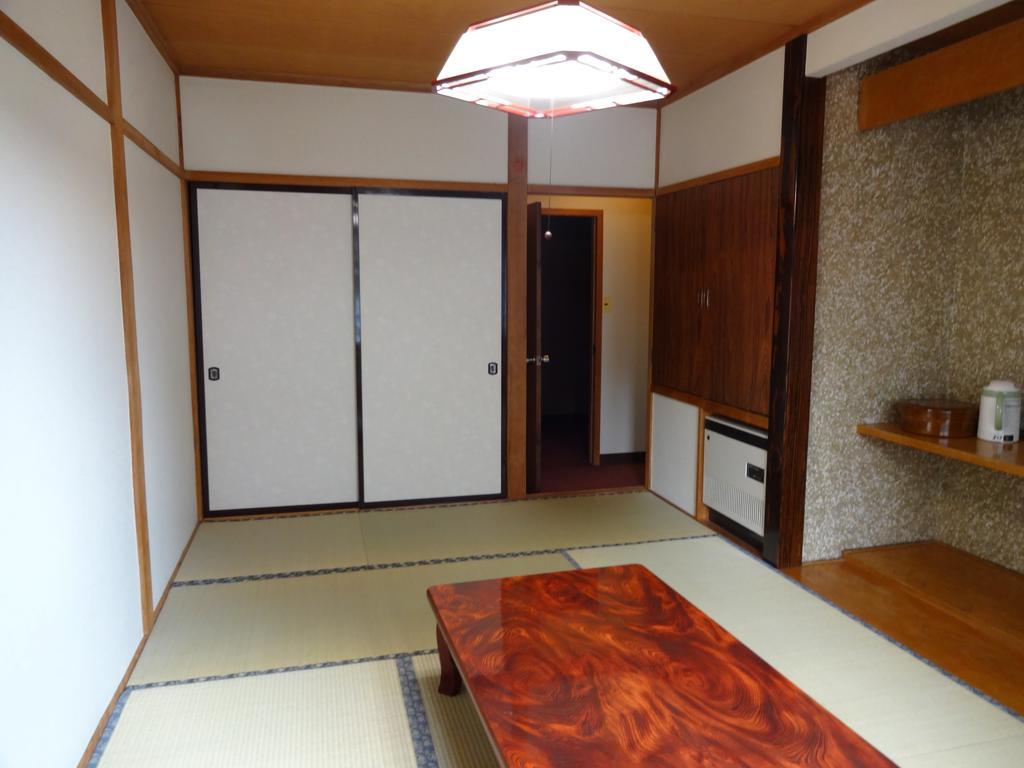 Ryokan Miyuki Hakuba Pokój zdjęcie